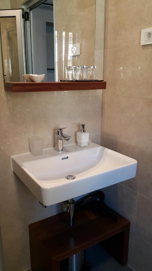 Hvar Riva Rooms Hvar Town Bilik gambar