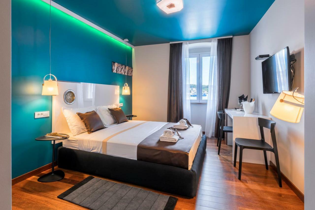 Hvar Riva Rooms Hvar Town Luaran gambar