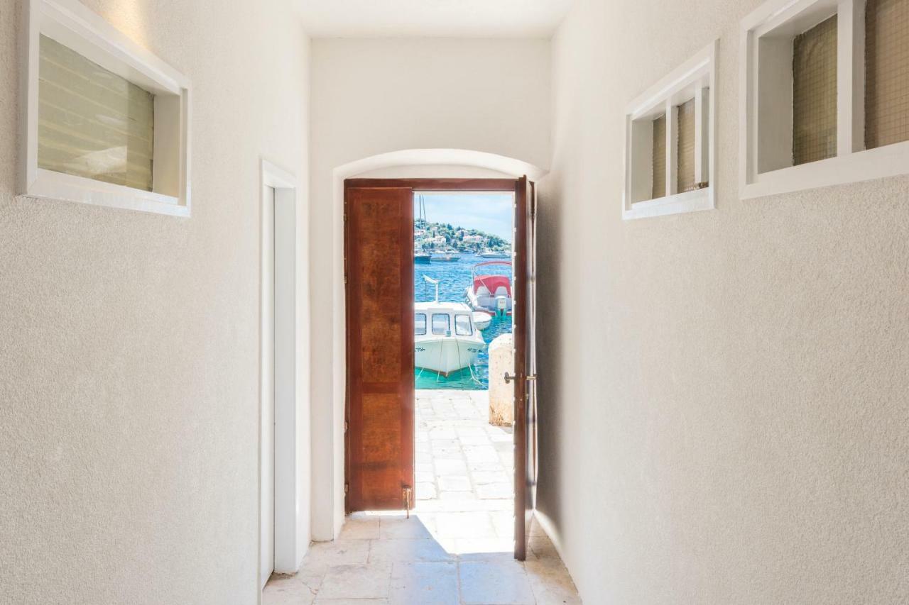 Hvar Riva Rooms Hvar Town Luaran gambar